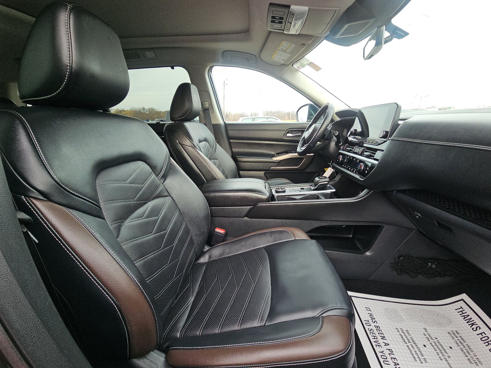 2024 Nissan Pathfinder Platinum AWD