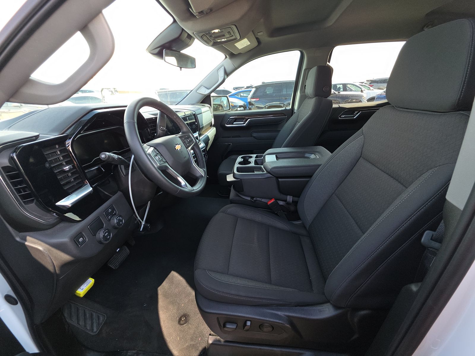 2025 Chevrolet Silverado 1500 LT RWD