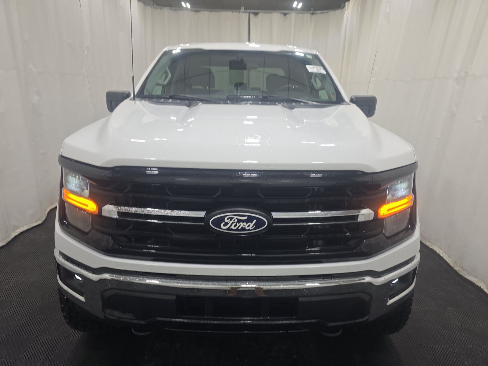2025 Ford F-150 XLT AWD