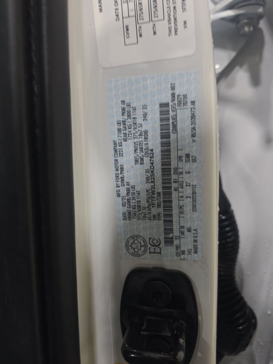 2025 Ford F-150 XLT AWD