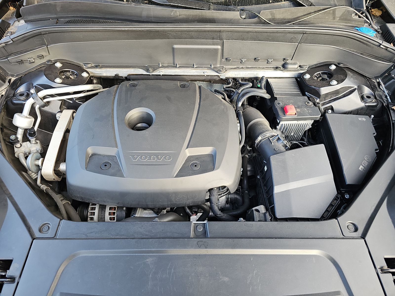 2019 Volvo XC90 T5 Momentum AWD