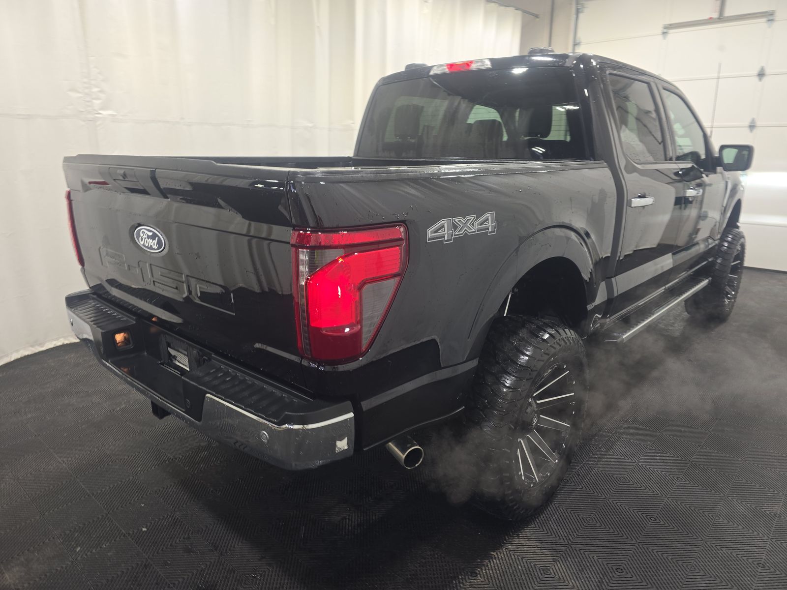 2025 Ford F-150 XLT AWD