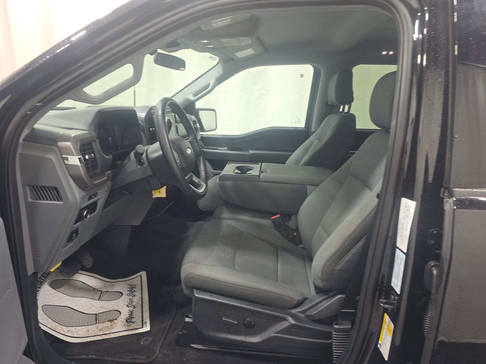 2025 Ford F-150 XLT AWD