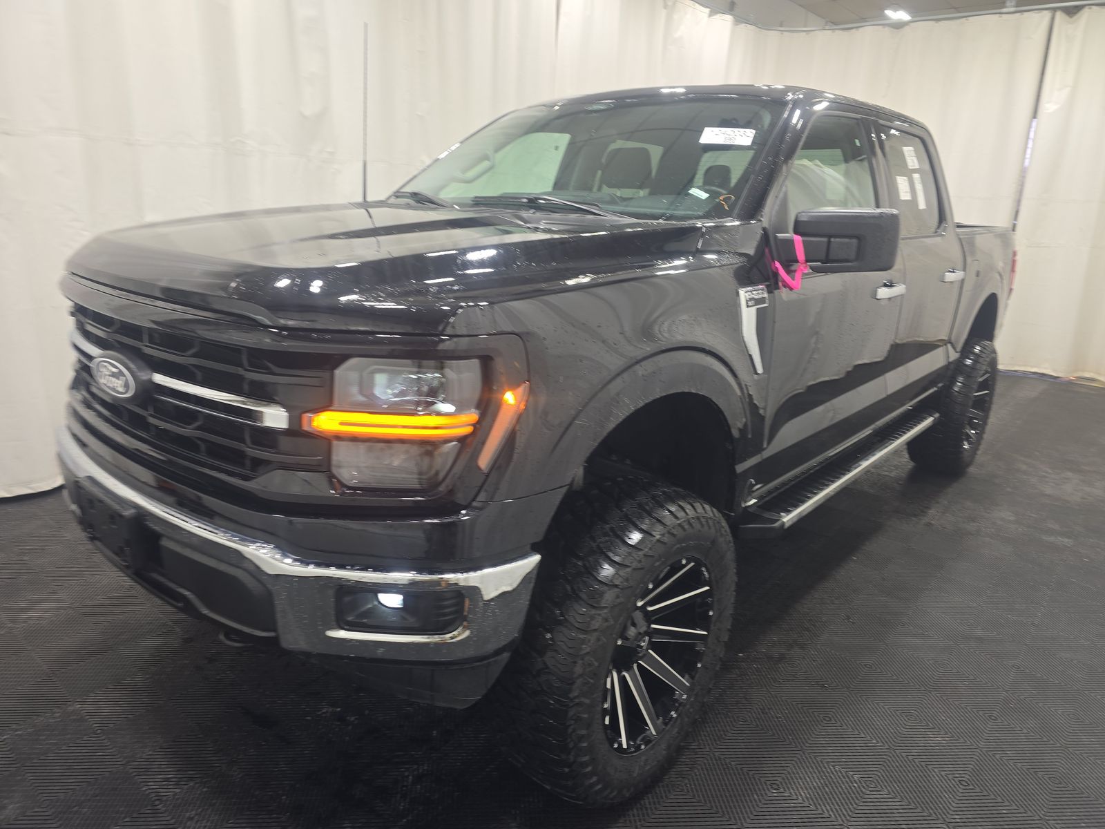 2025 Ford F-150 XLT AWD