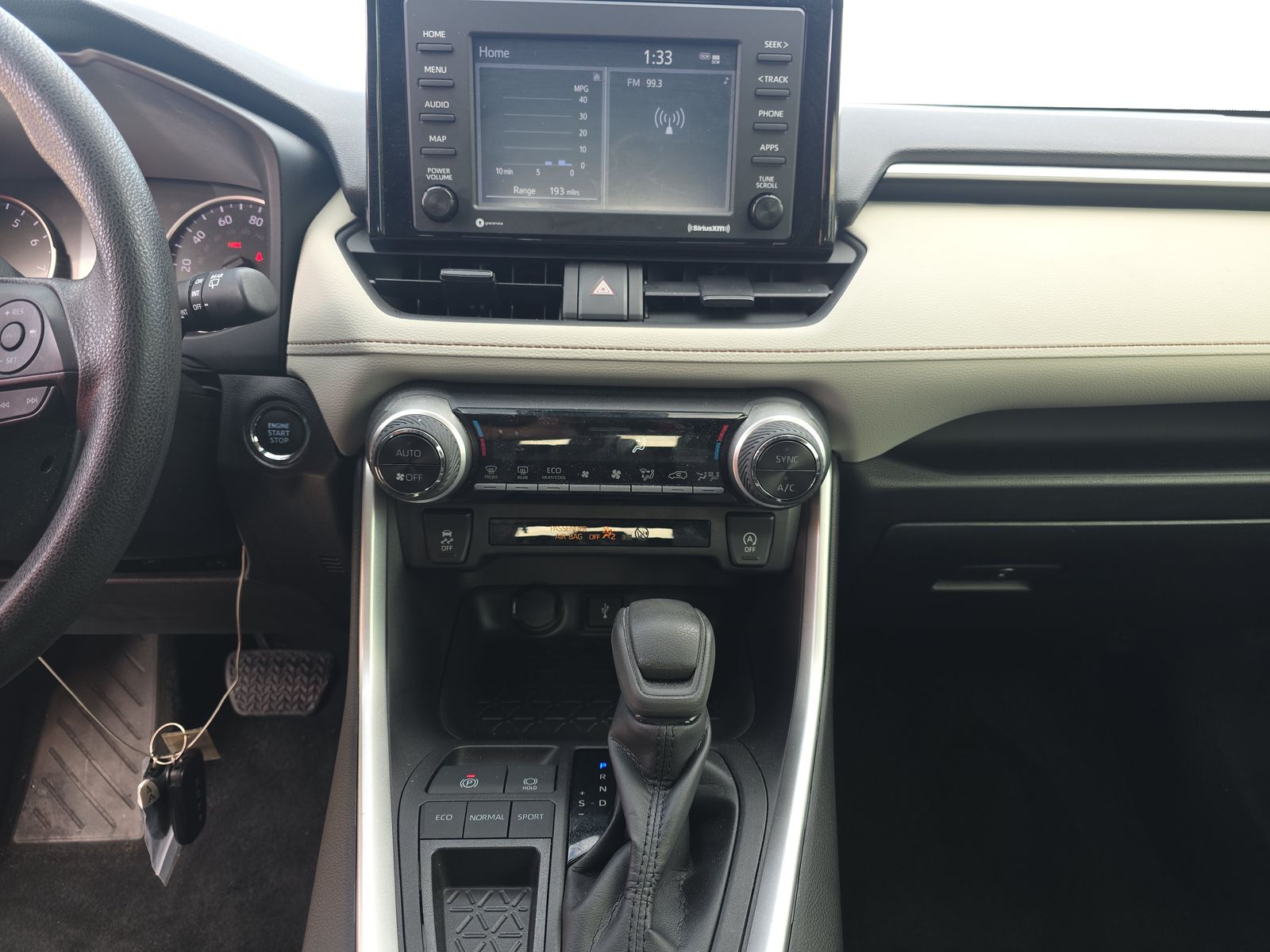 2022 Toyota RAV4 XLE FWD