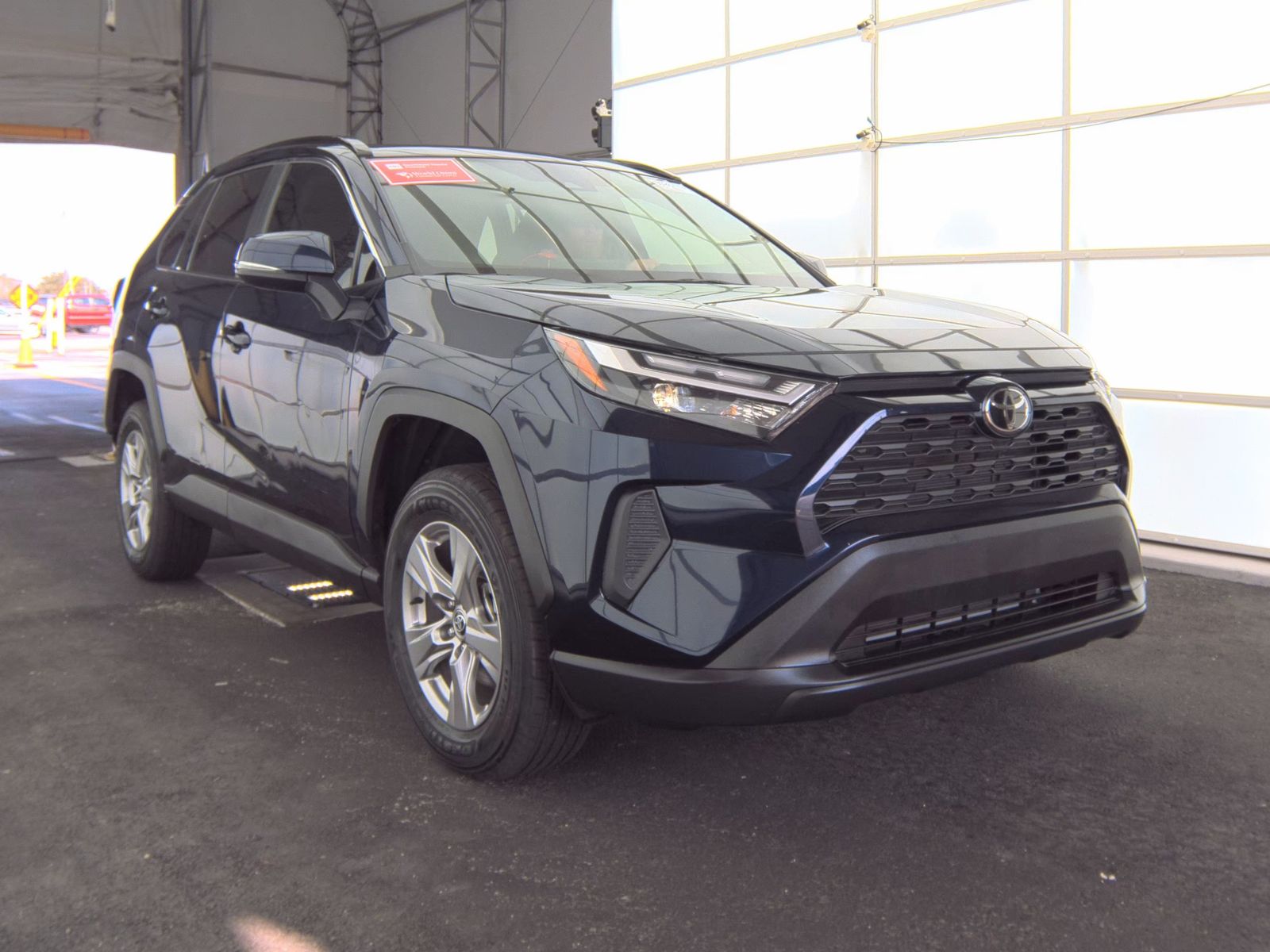 2022 Toyota RAV4 XLE FWD