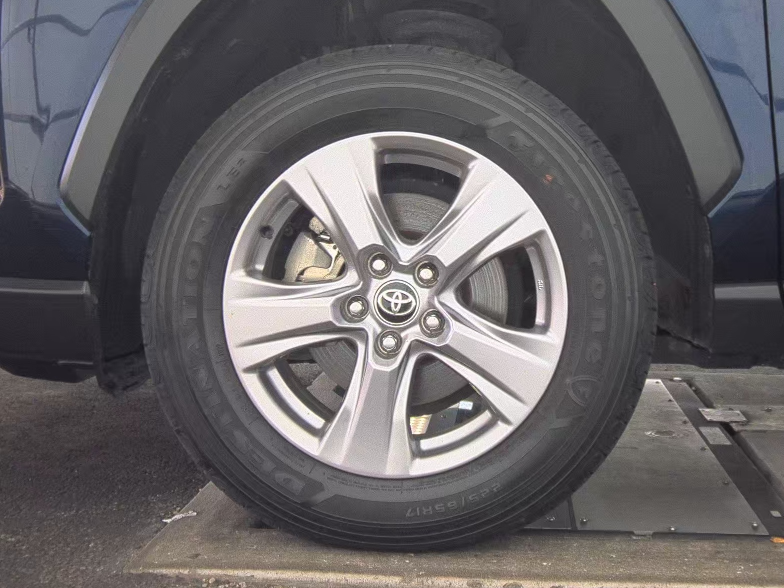 2022 Toyota RAV4 XLE FWD