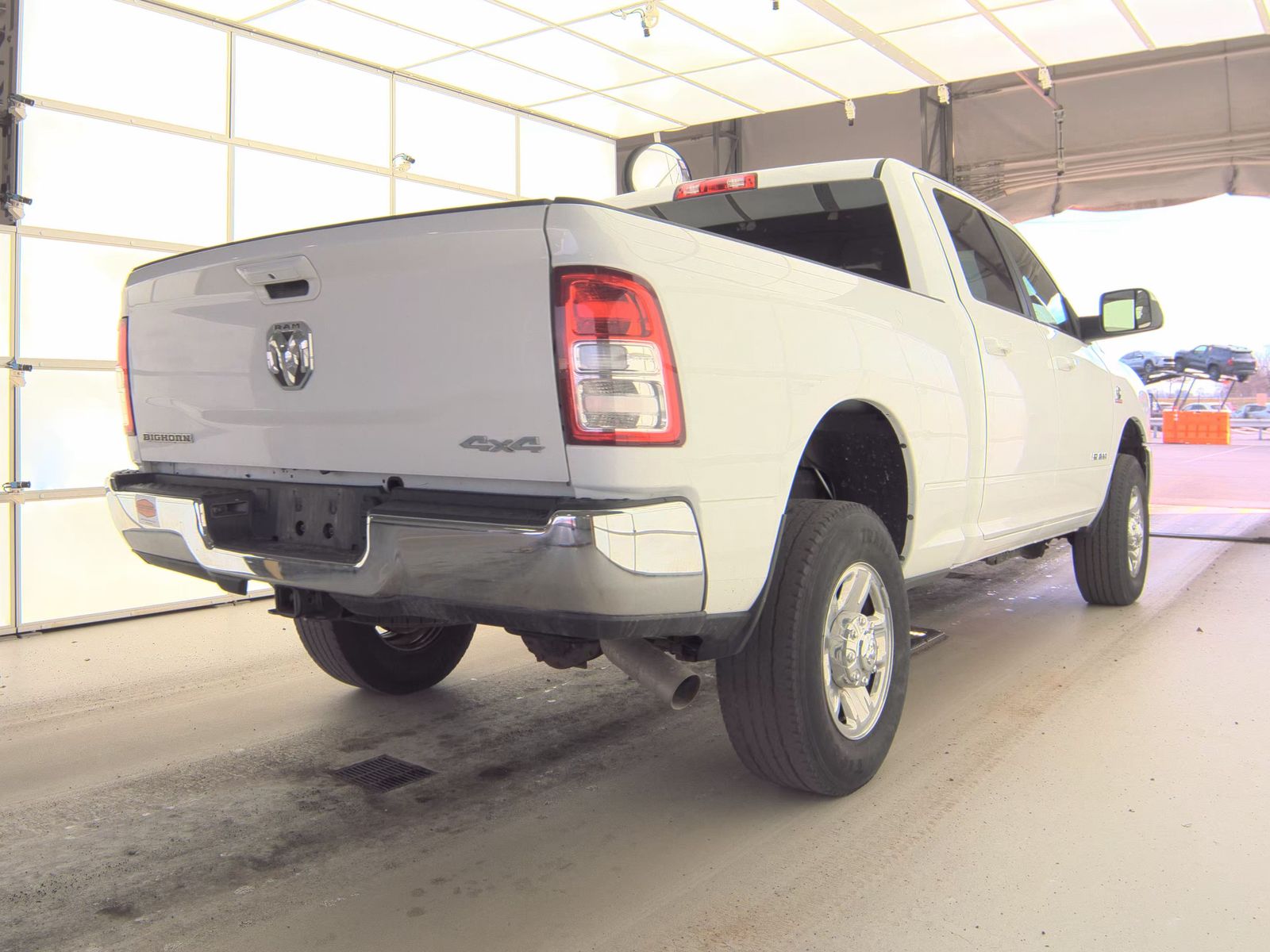 2022 DODGE RAM 2500 BIG HORN DIESEL WHITE SHORT BED SINGLE - Image 5