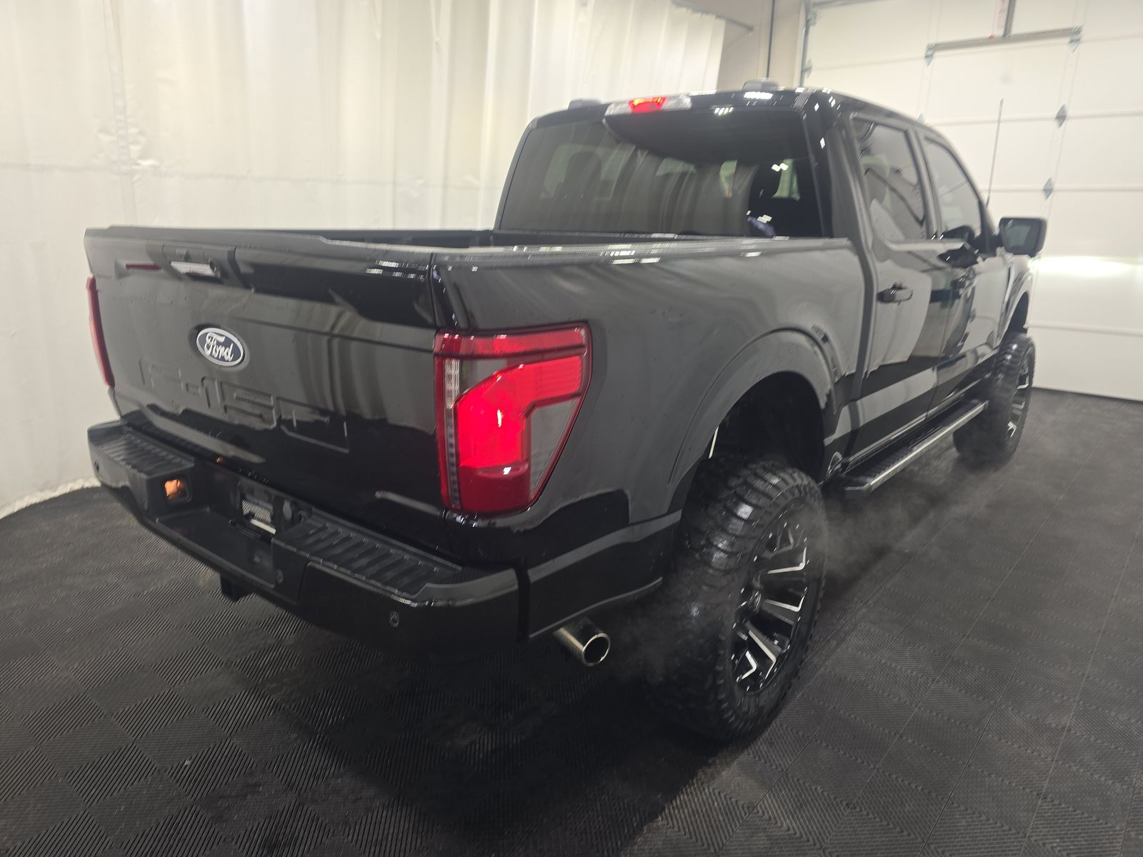 2024 Ford F-150 XLT AWD