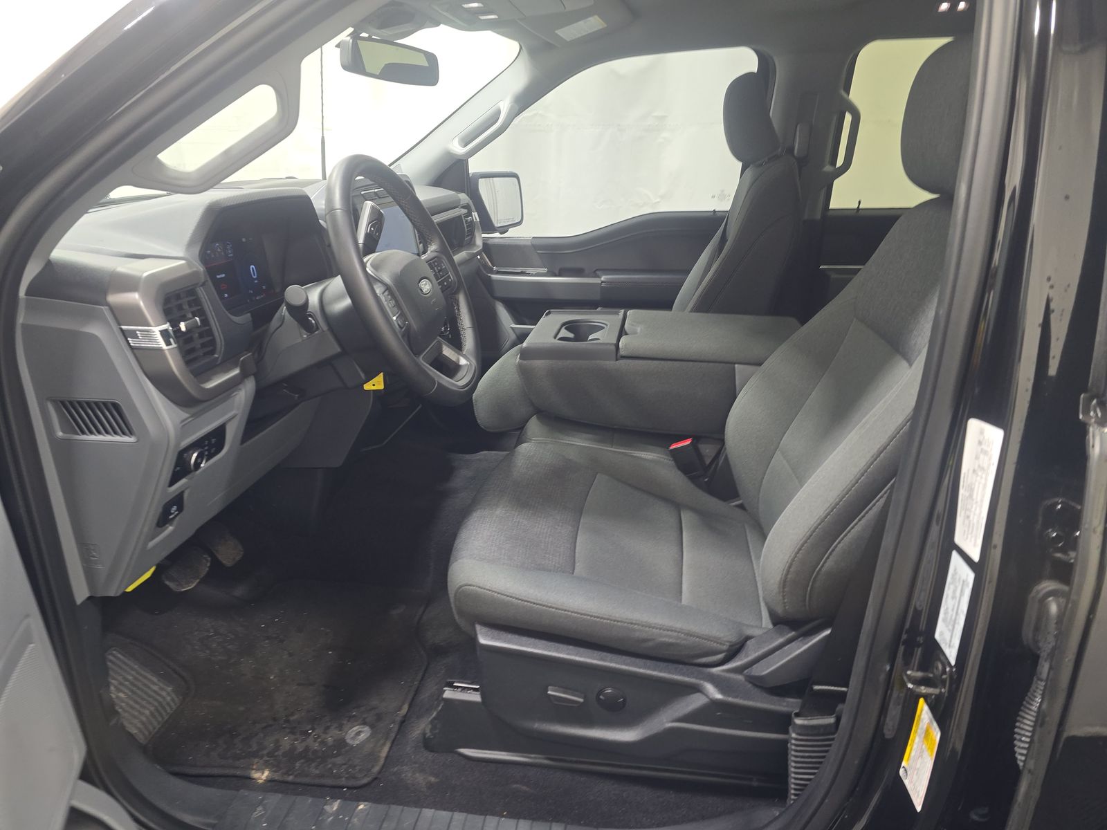 2024 Ford F-150 XLT AWD