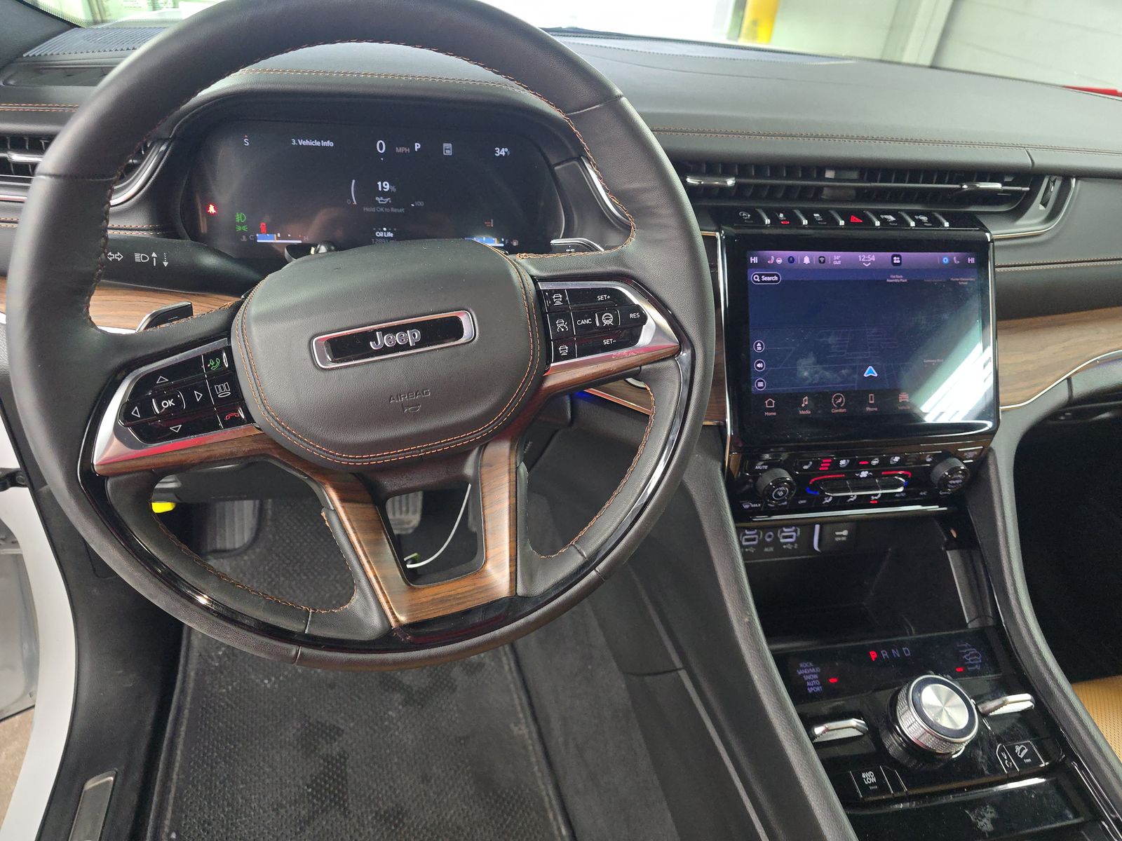 2025 Jeep Grand Cherokee Summit AWD