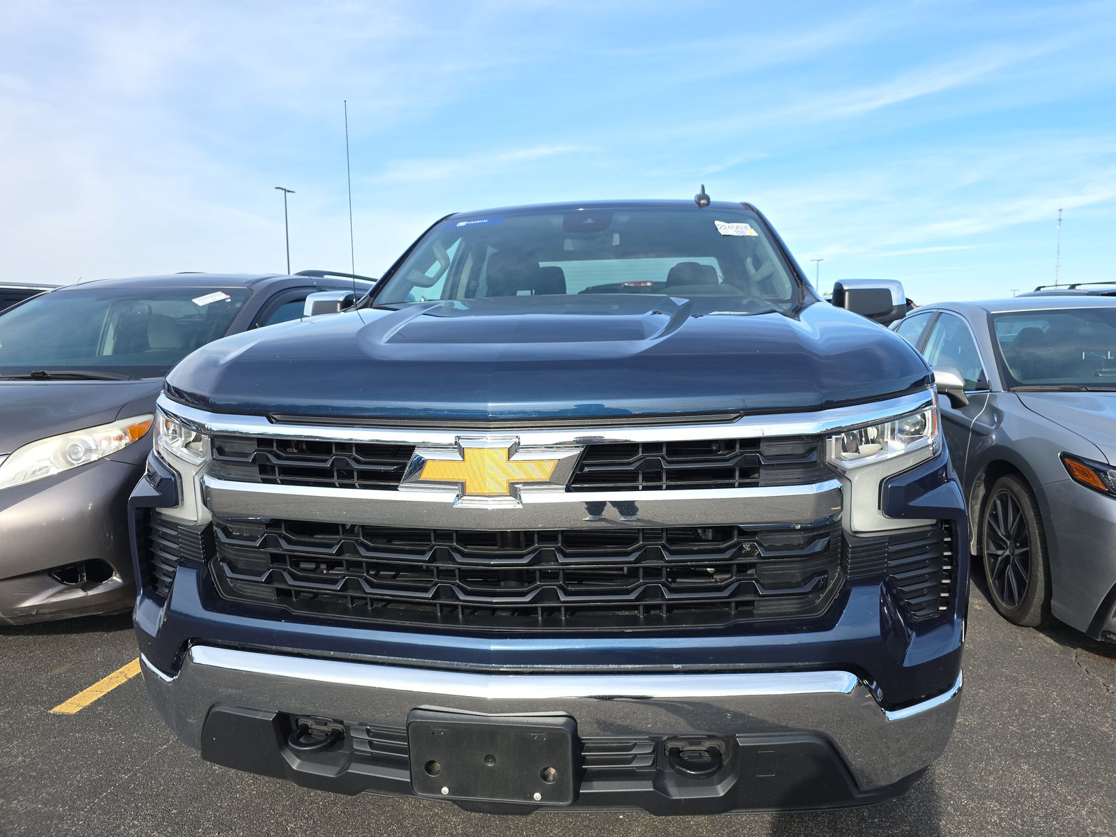 2023 Chevrolet Silverado 1500 LT AWD