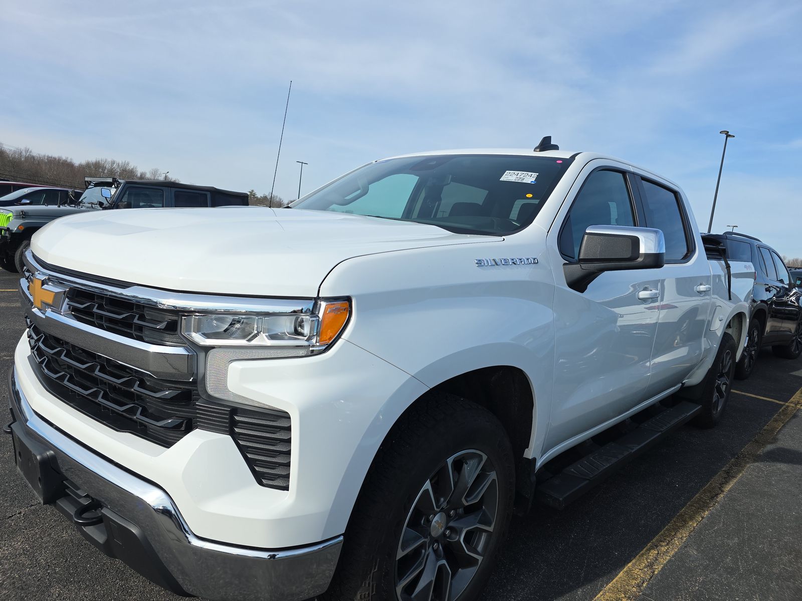 2023 Chevrolet Silverado 1500 LT AWD
