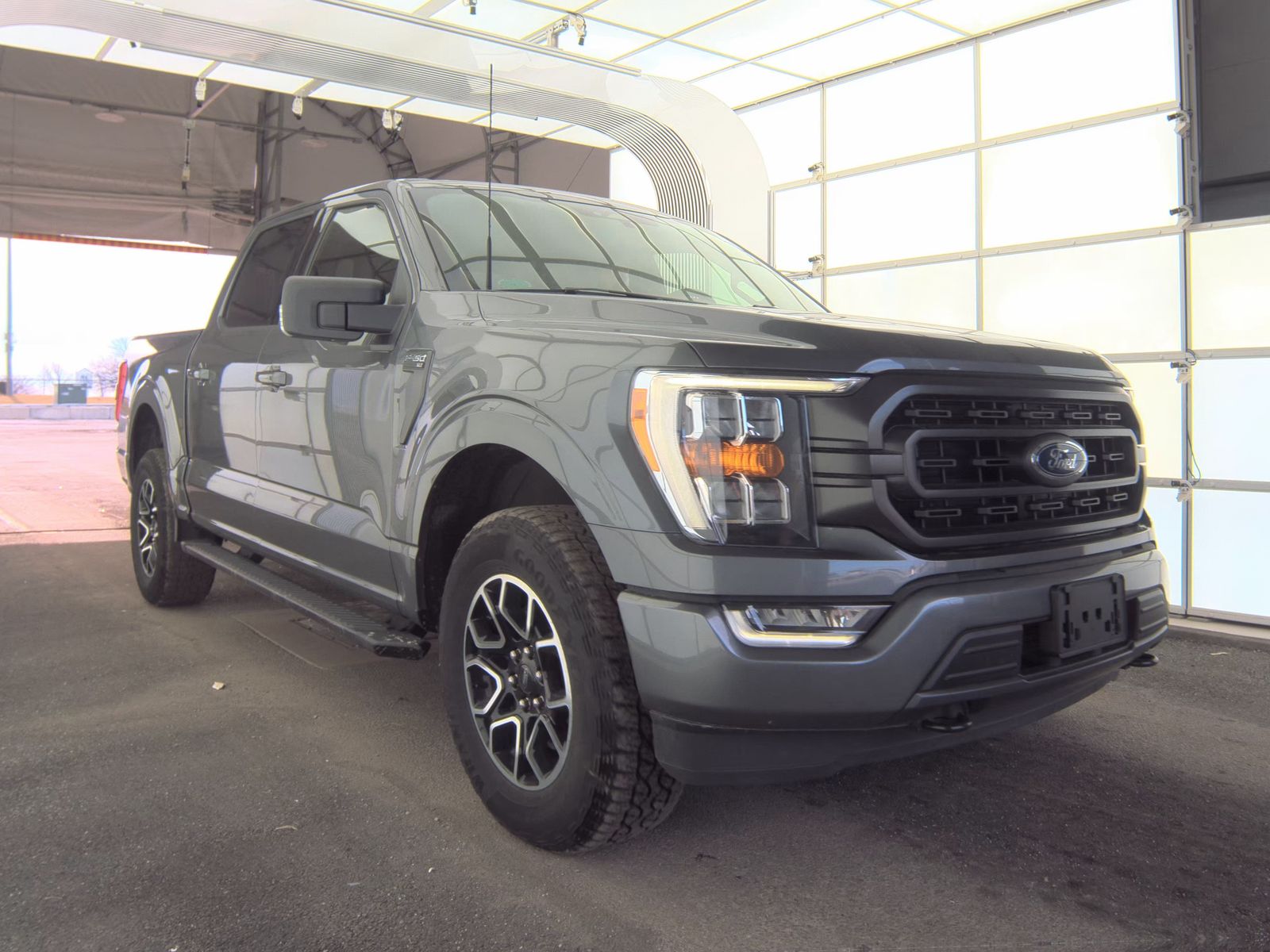 2022 Ford F-150 XLT AWD