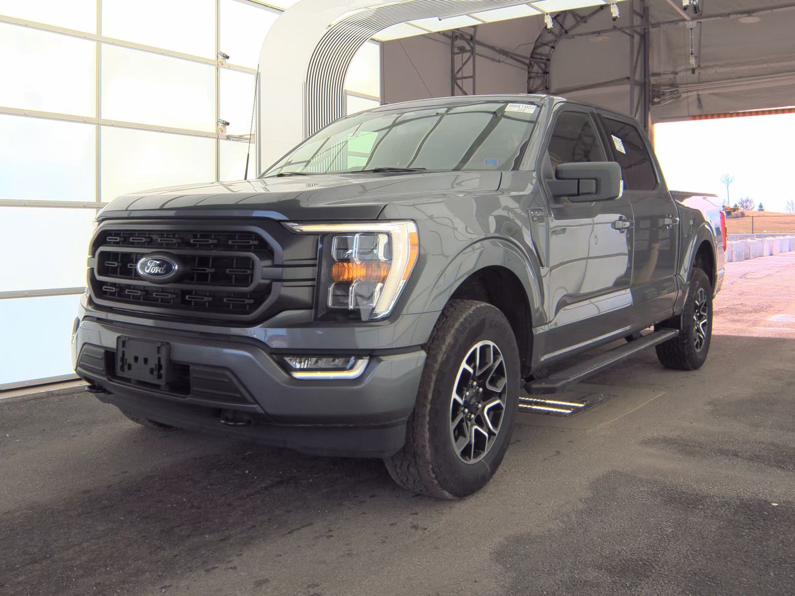 2022 Ford F-150 XLT AWD