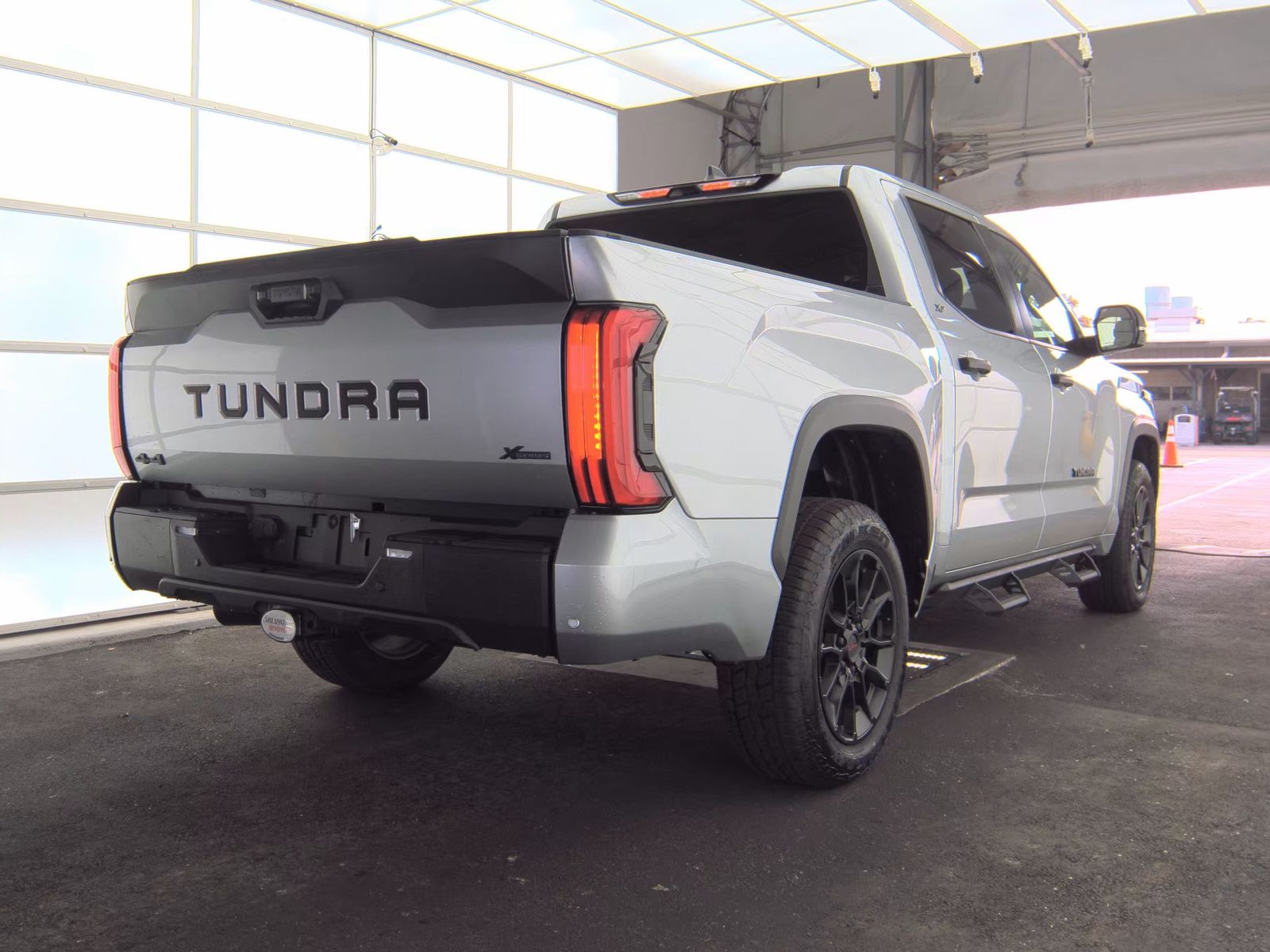 2025 Toyota Tundra SR5 AWD