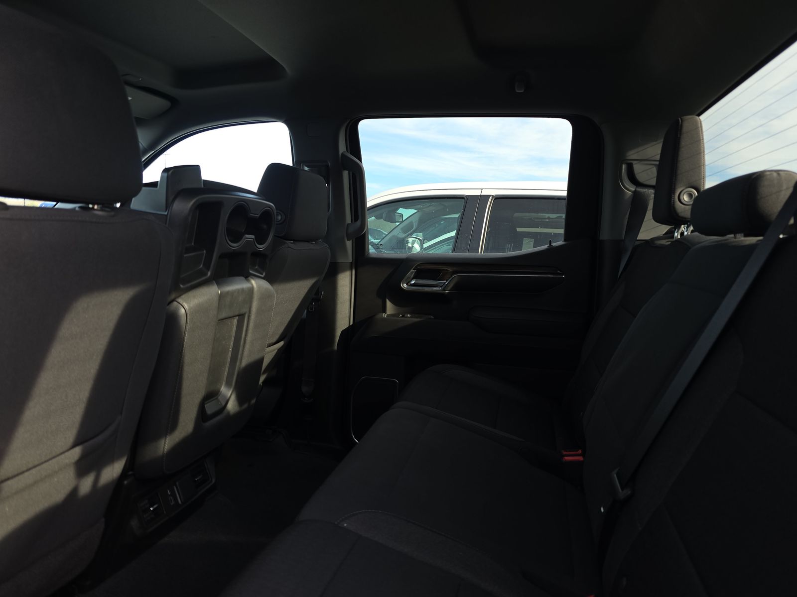 2023 Chevrolet Silverado 1500 LT AWD