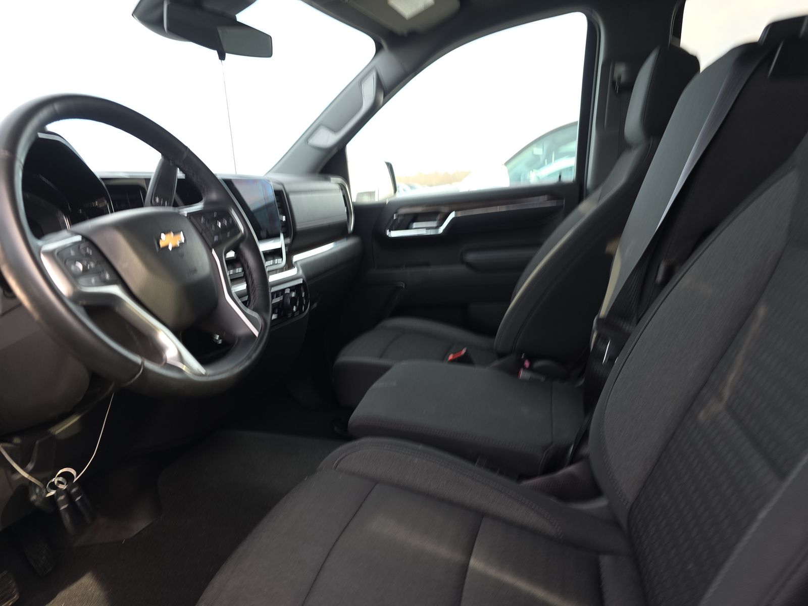 2023 Chevrolet Silverado 1500 LT AWD