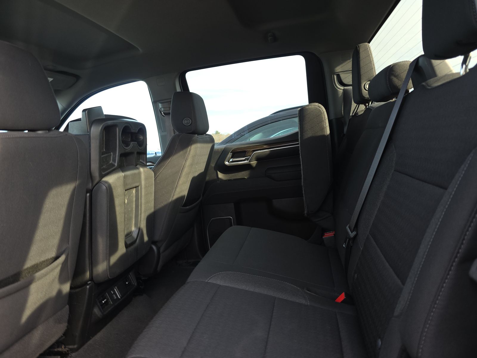 2023 Chevrolet Silverado 1500 LT AWD