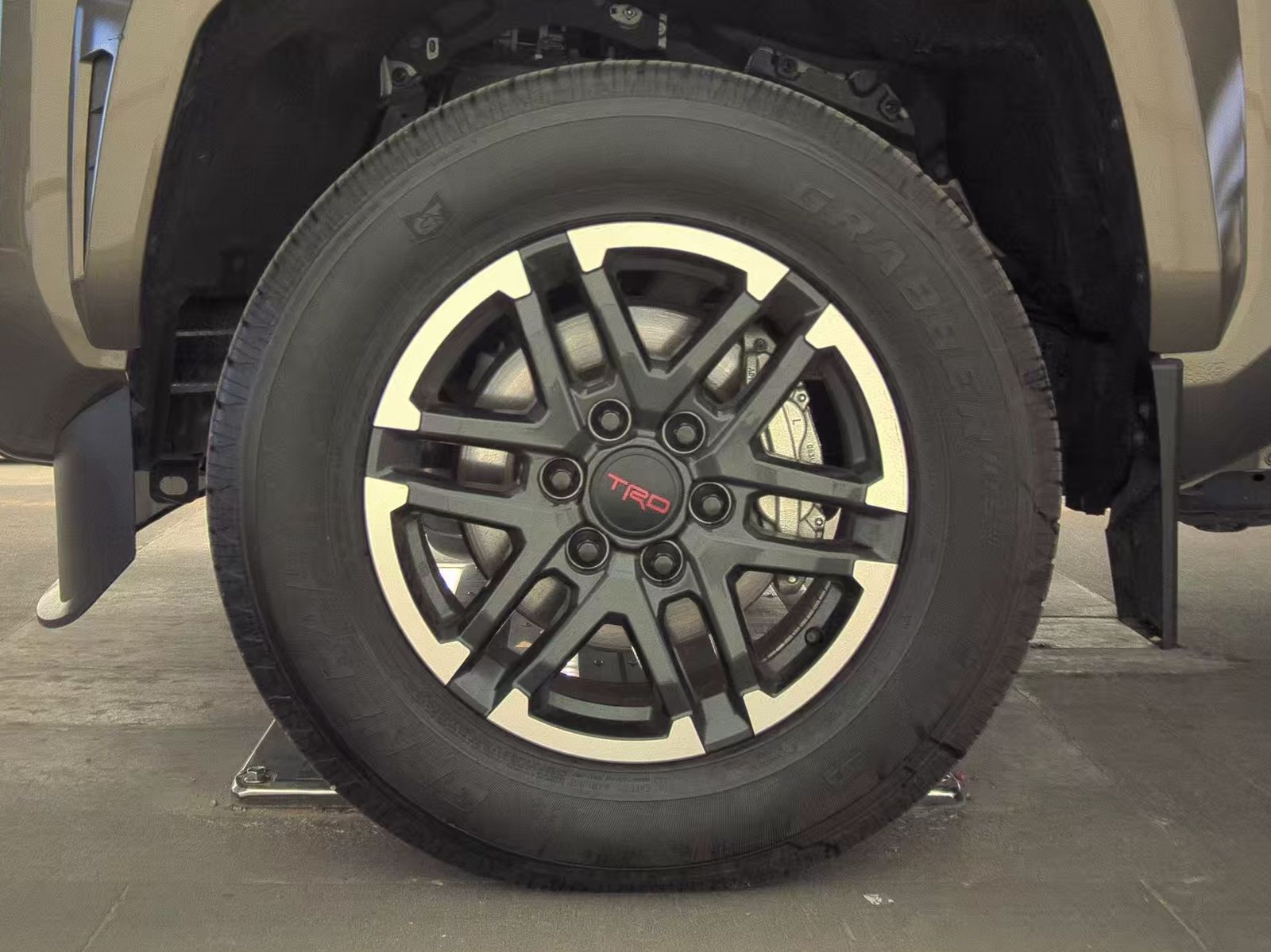 2024 Toyota Tacoma TRD Sport RWD