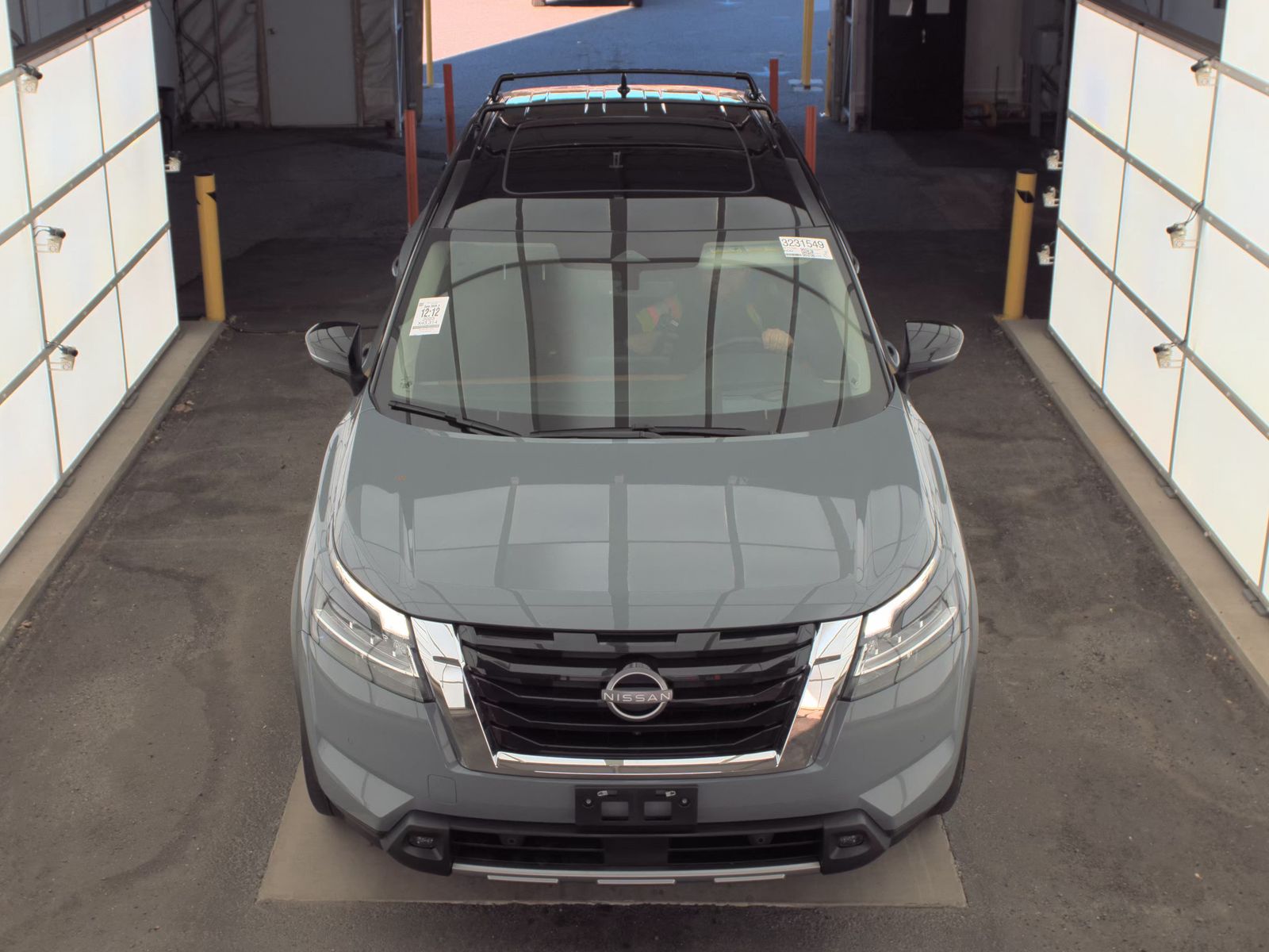 2023 Nissan Pathfinder Platinum AWD