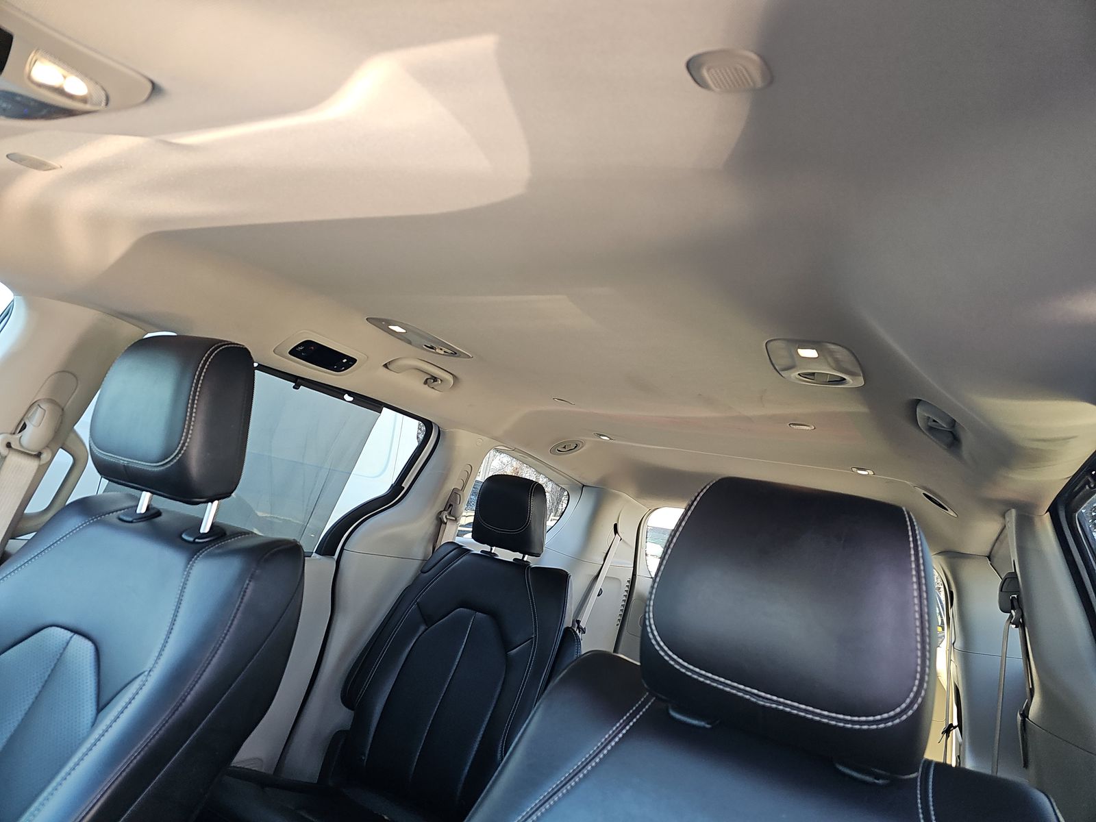 2023 Chrysler Pacifica Touring L FWD