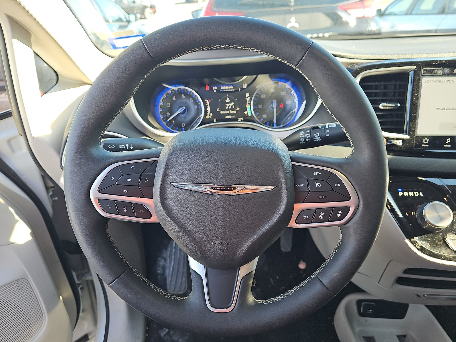 2023 Chrysler Pacifica Touring L FWD