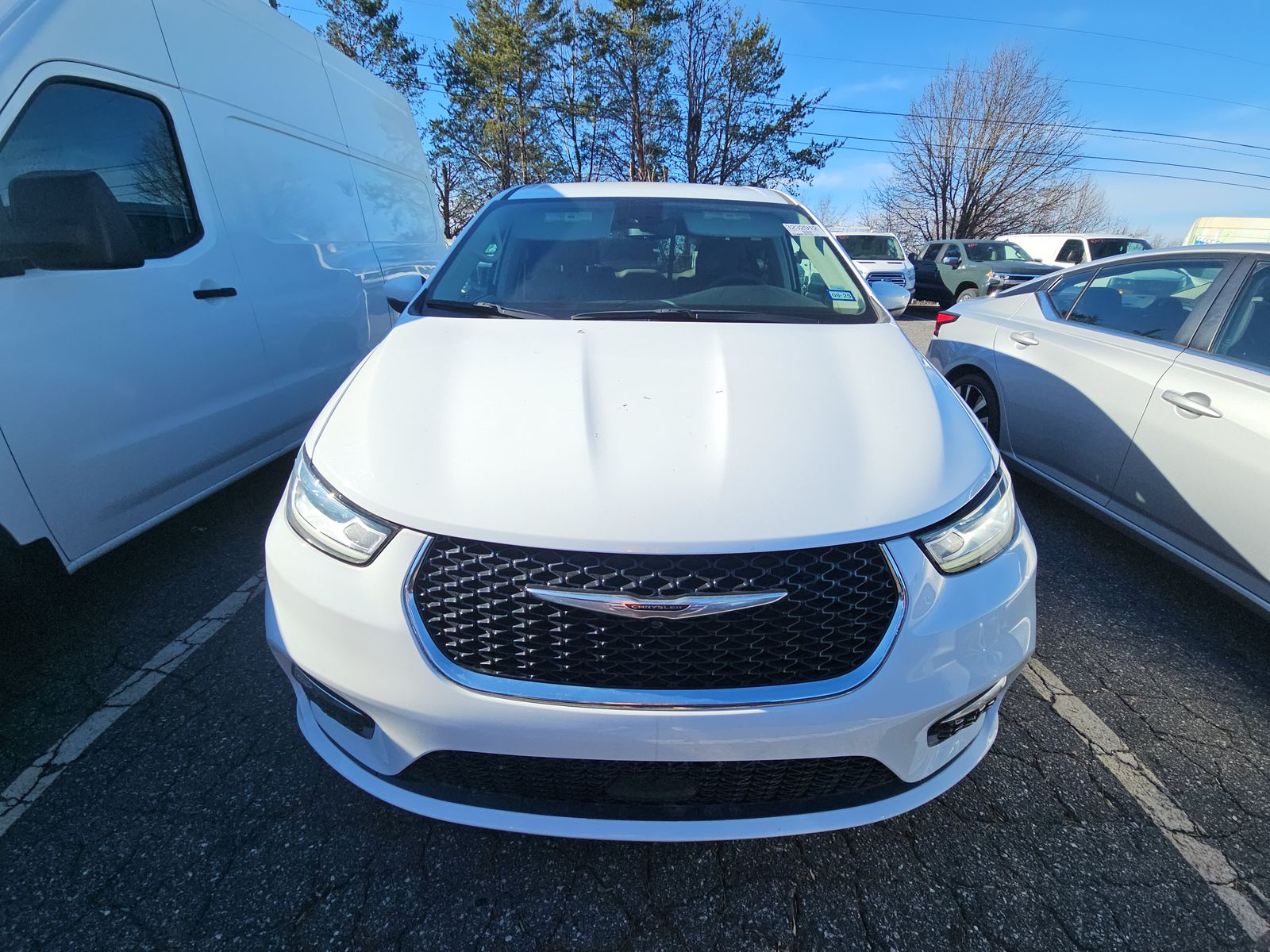 2023 Chrysler Pacifica Touring L FWD