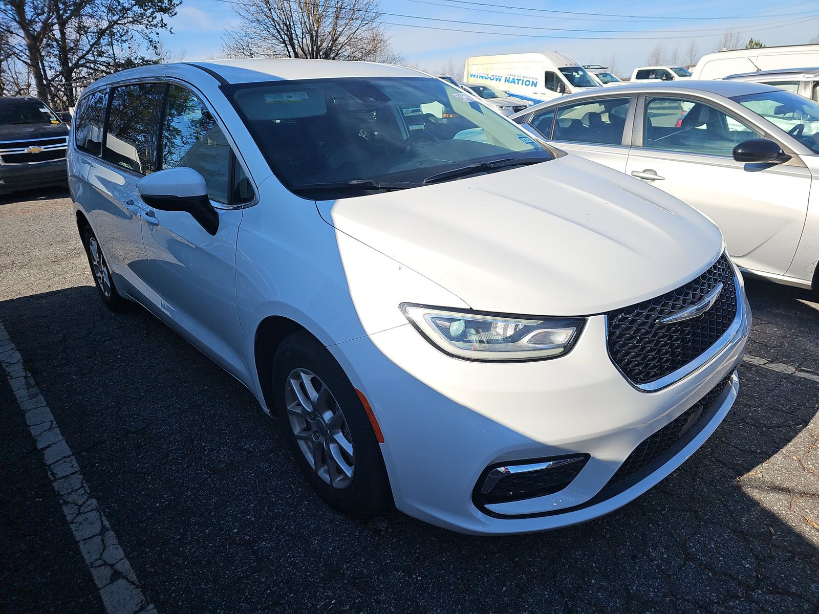 2023 Chrysler Pacifica Touring L FWD