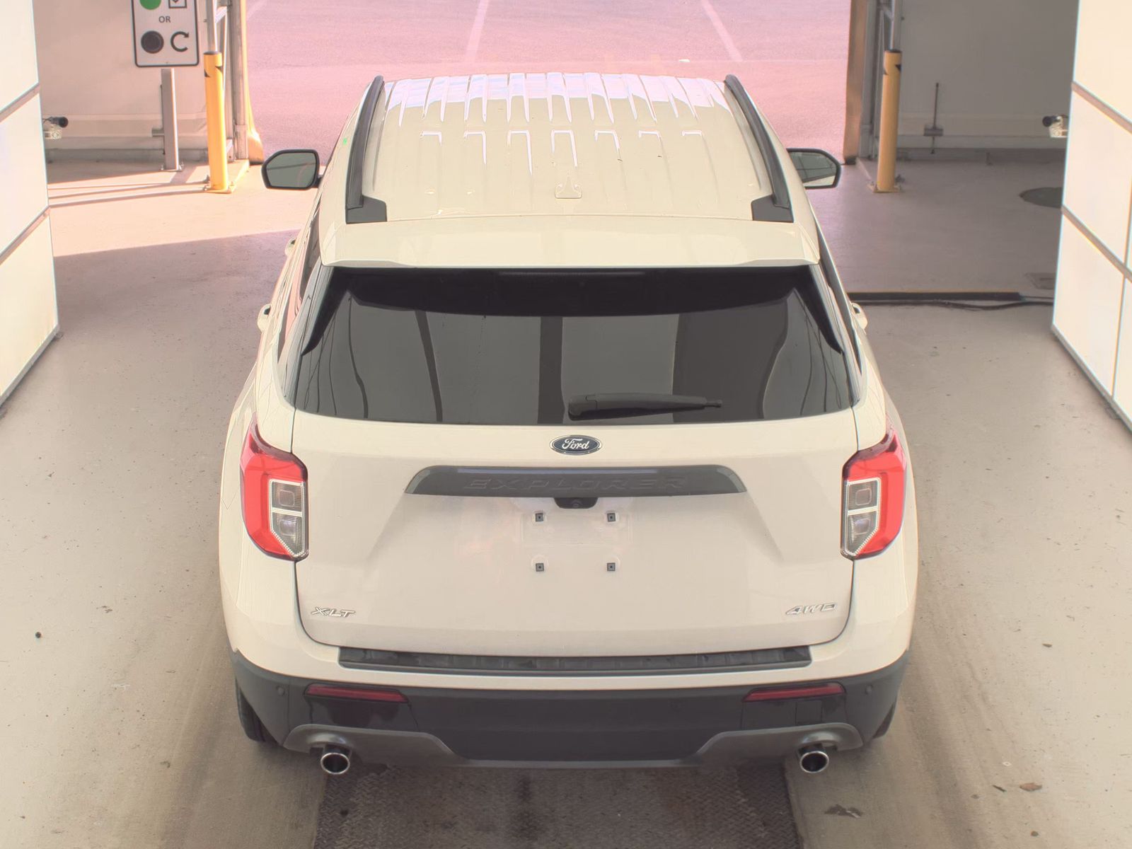 2023 Ford Explorer XLT AWD