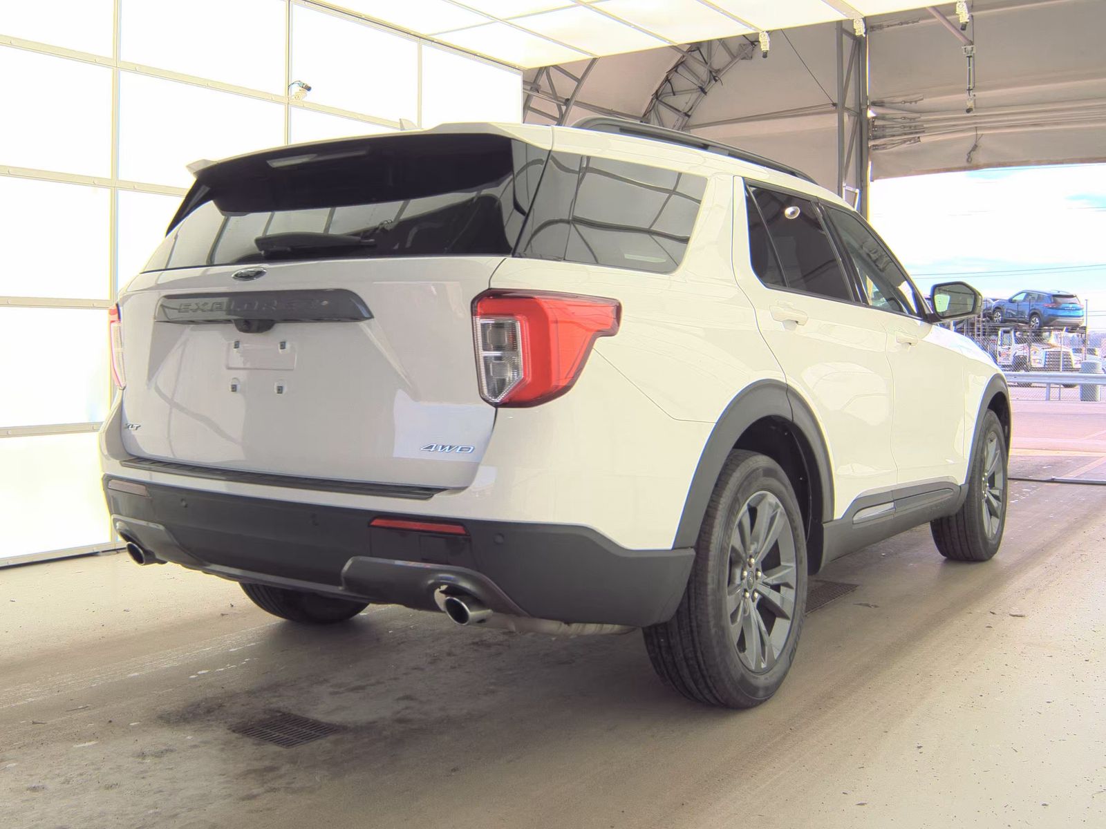 2023 Ford Explorer XLT AWD