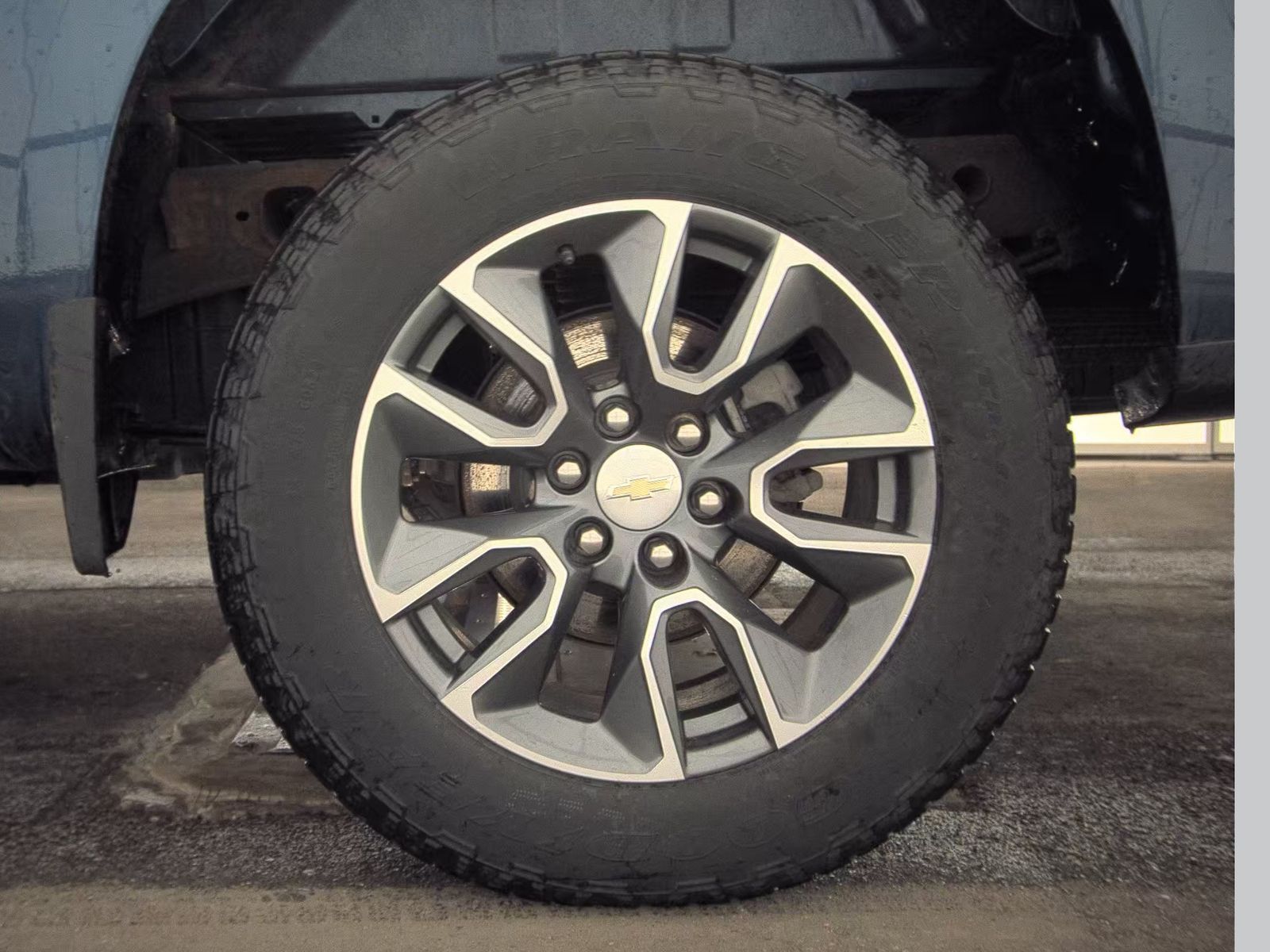 2023 Chevrolet Silverado 1500 LT AWD