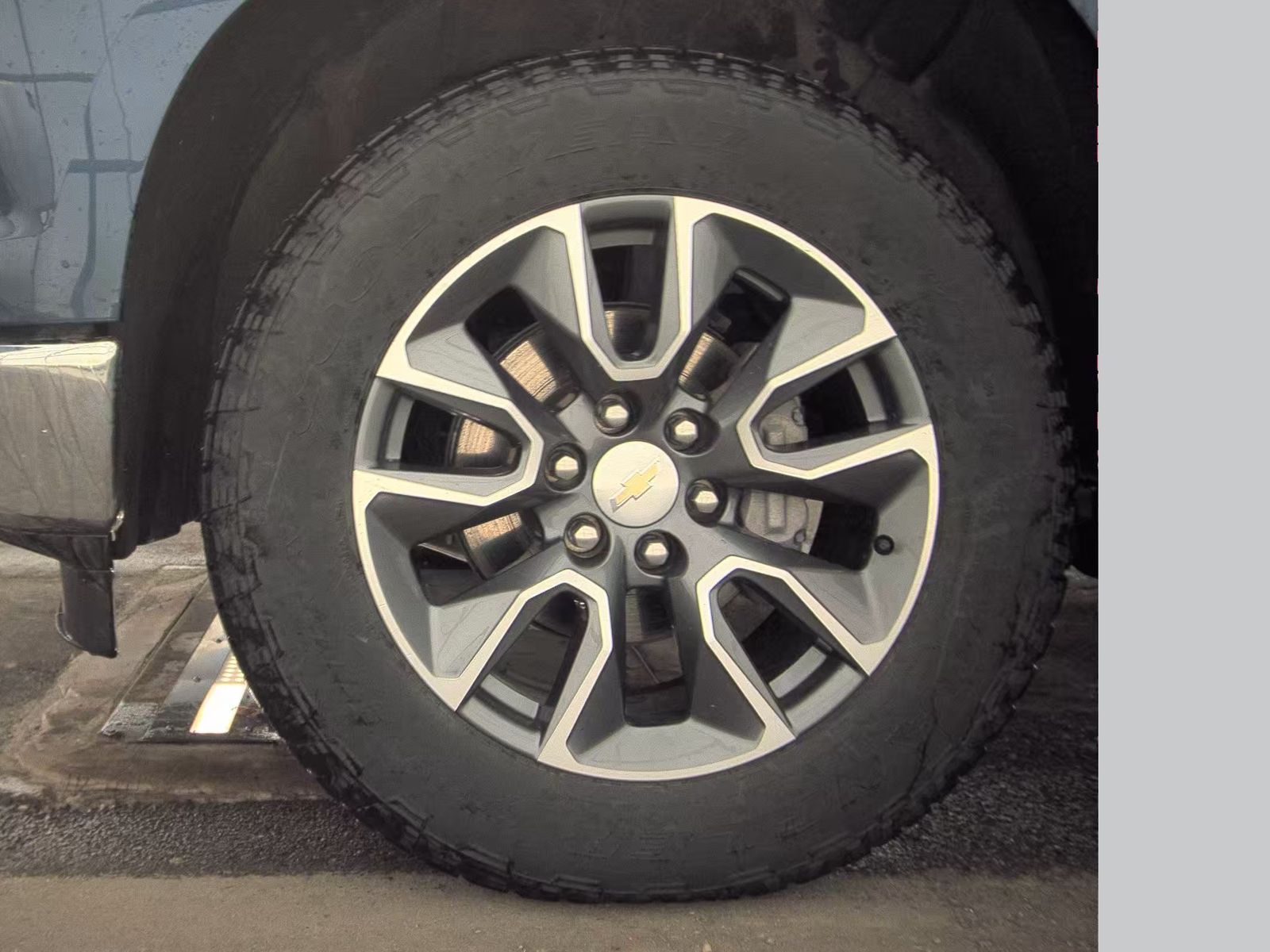 2023 Chevrolet Silverado 1500 LT AWD