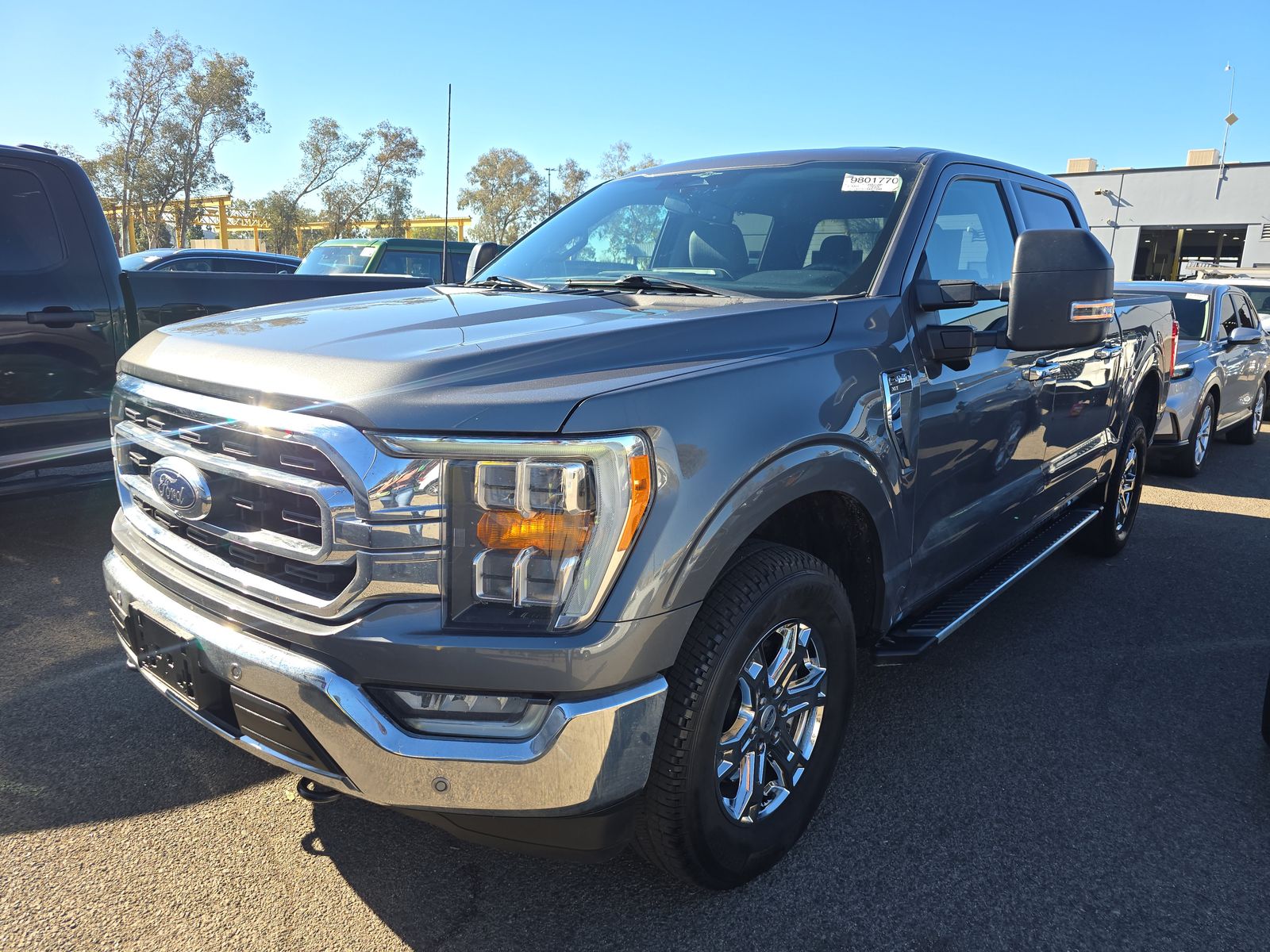 2023 Ford F-150 XLT AWD