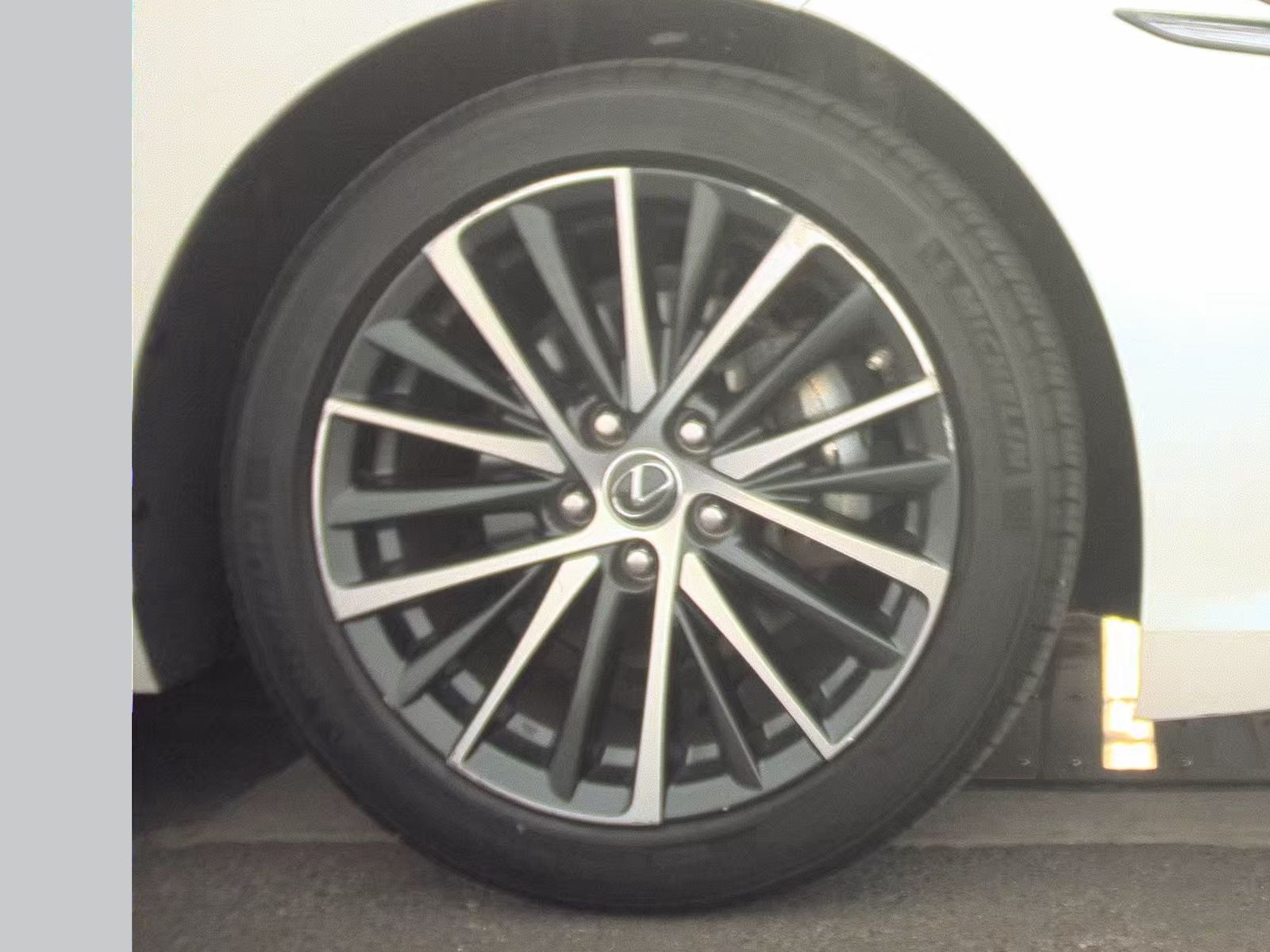 2024 Lexus ES ES 350 FWD