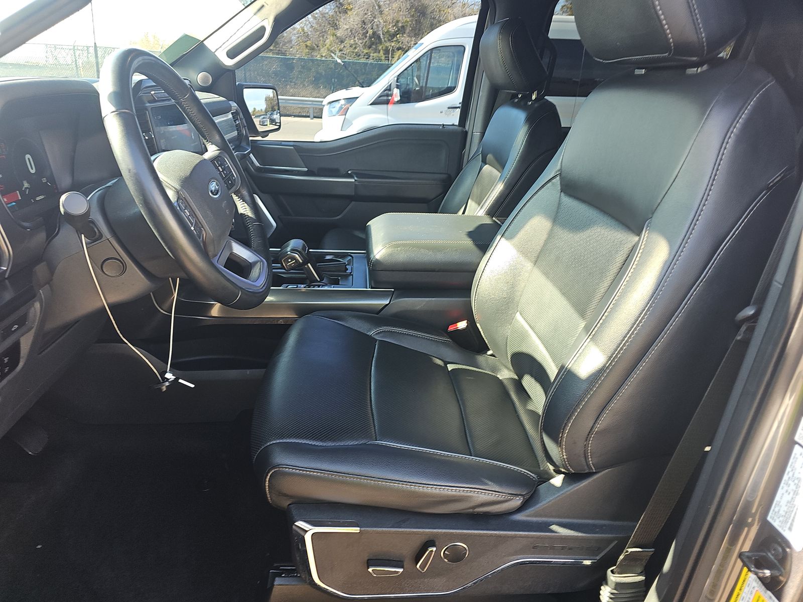 2023 Ford F-150 Lariat AWD