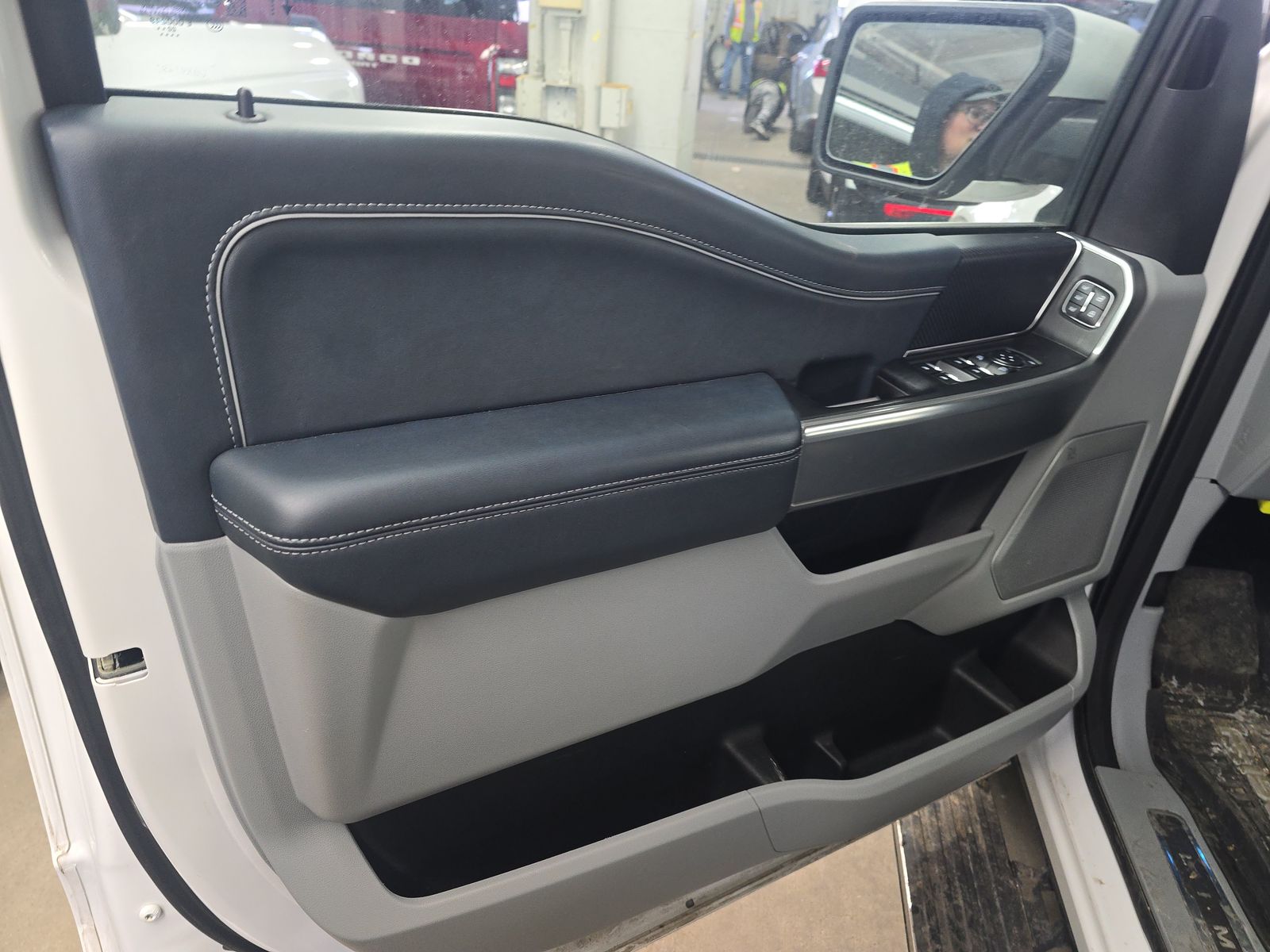 2023 Ford F-150 Hybrid Limited AWD