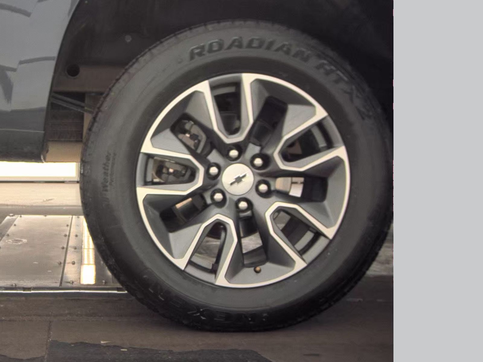 2023 Chevrolet Silverado 1500 RST AWD