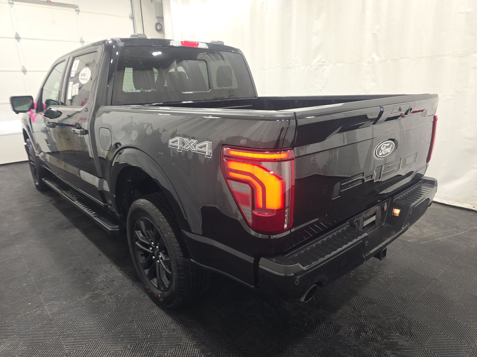 2024 Ford F-150 Hybrid Lariat AWD