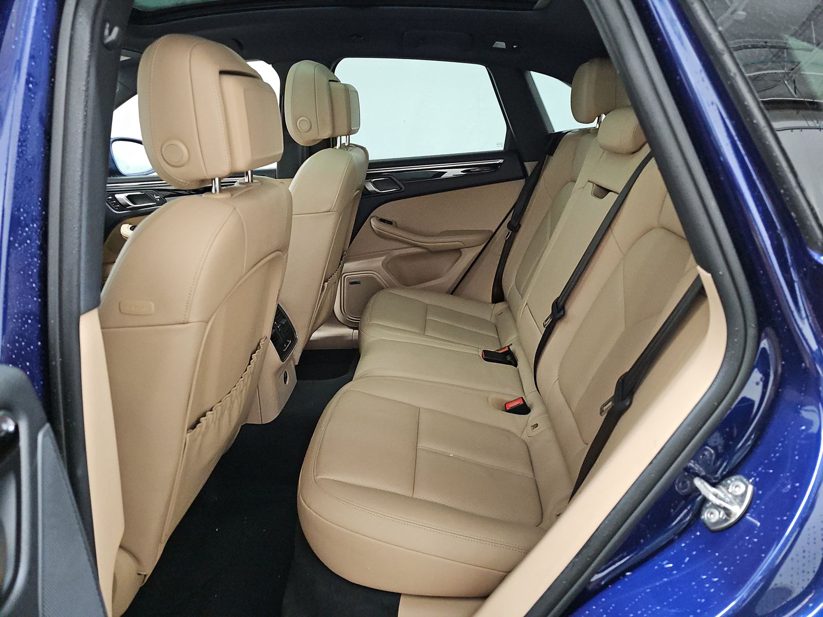 2023 Porsche Macan Base AWD