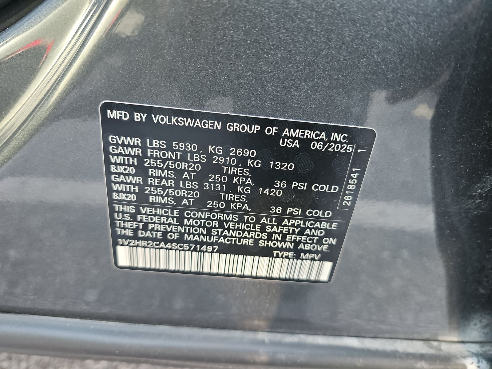 2025 Volkswagen Atlas 2.0T SE AWD