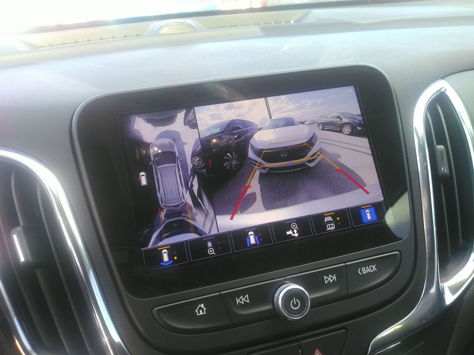 2024 Chevrolet Equinox LT FWD