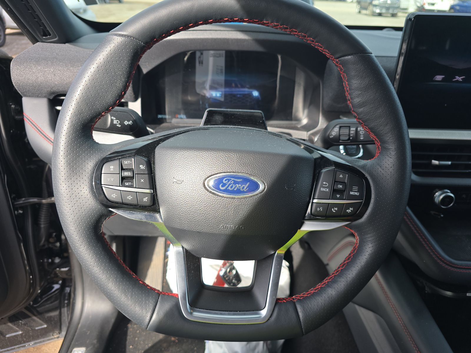 2025 Ford Explorer ST-Line AWD