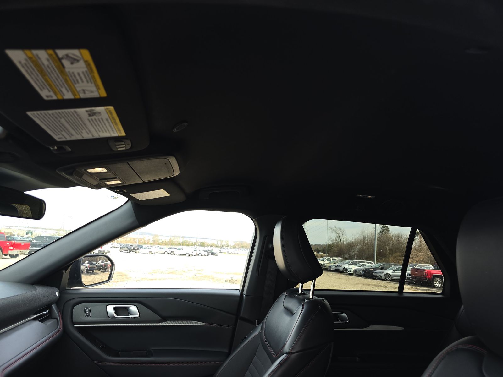 2025 Ford Explorer ST-Line AWD