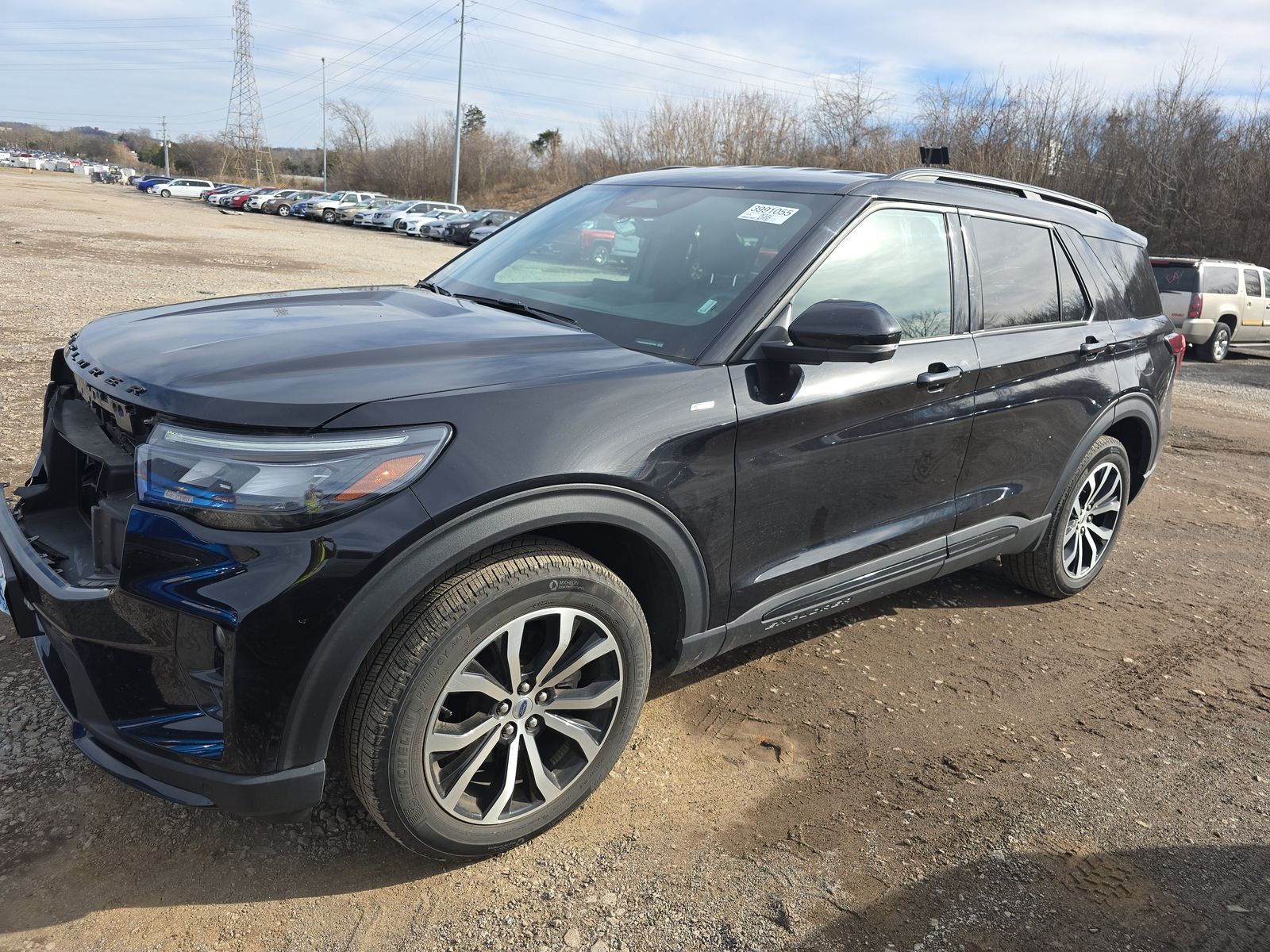 2025 Ford Explorer ST-Line AWD