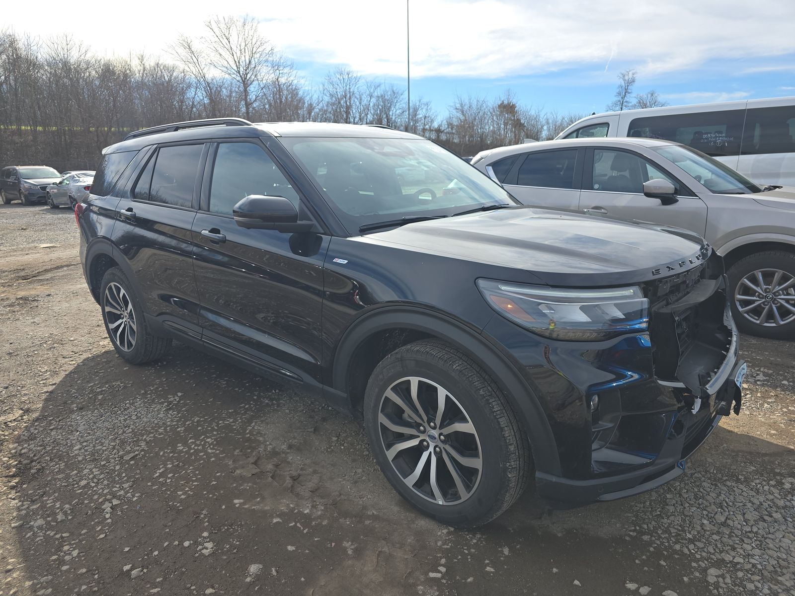 2025 Ford Explorer ST-Line AWD