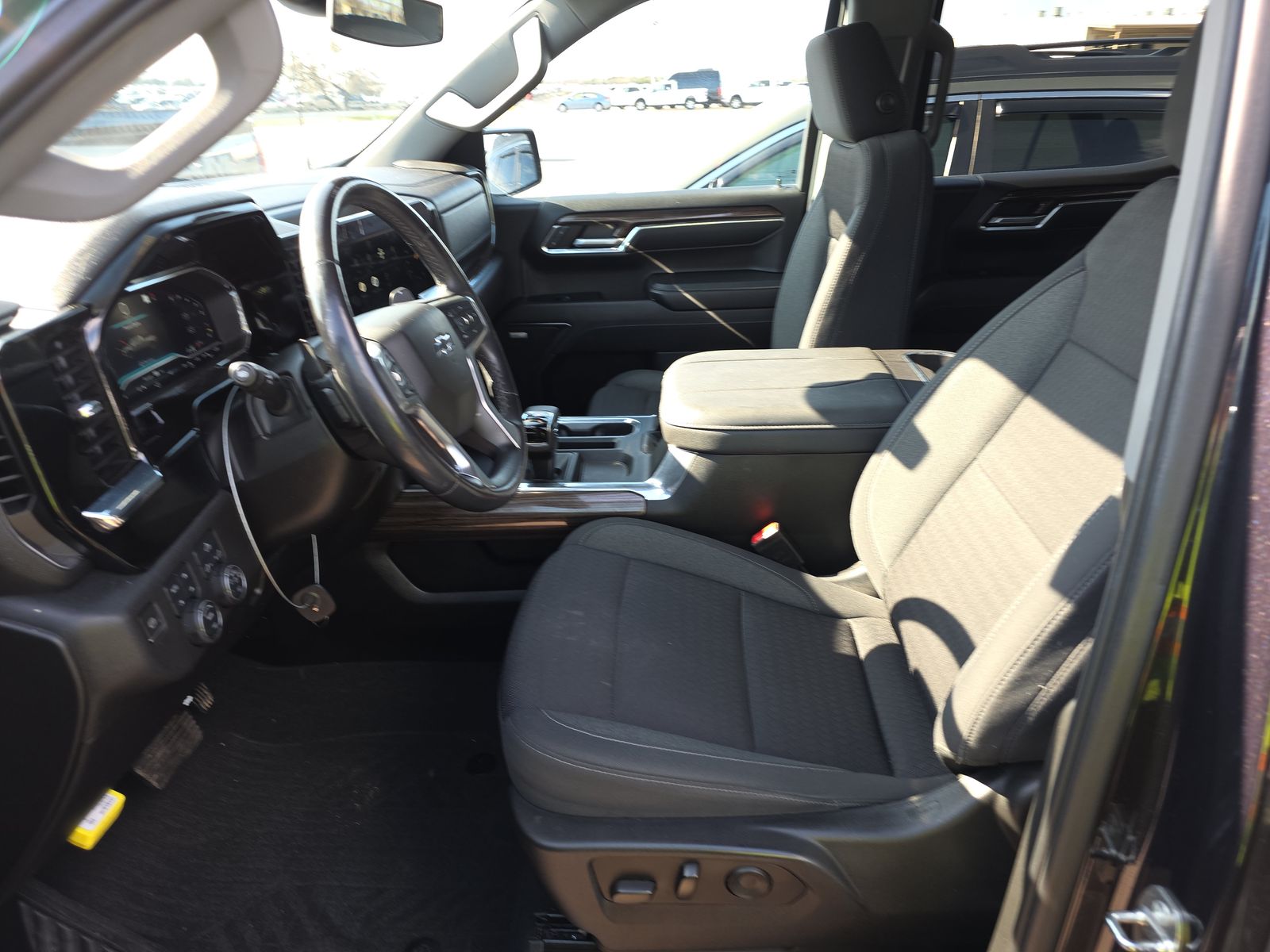 2023 Chevrolet Silverado 1500 RST AWD