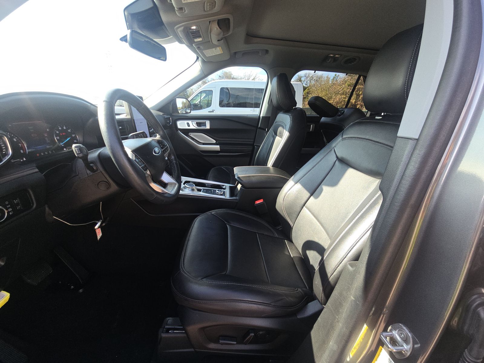 2023 Ford Explorer Limited AWD