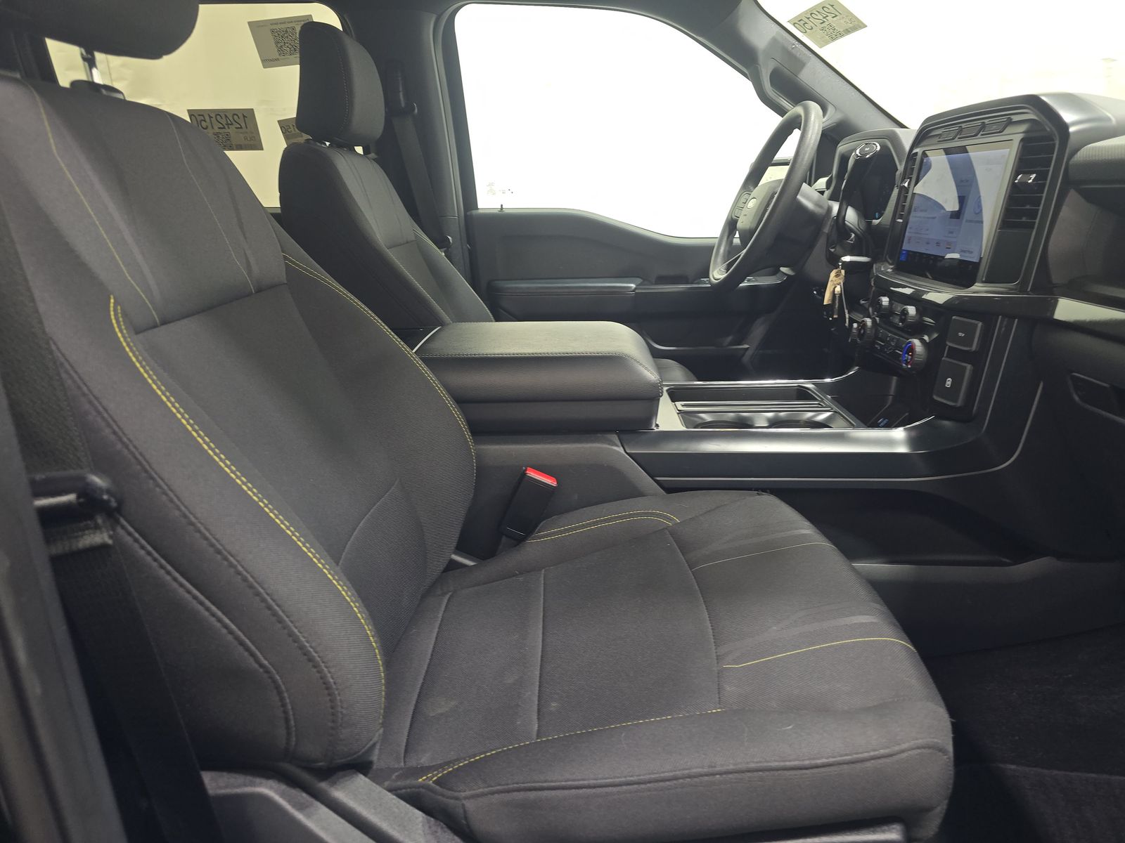 2024 Ford F-150 STX AWD