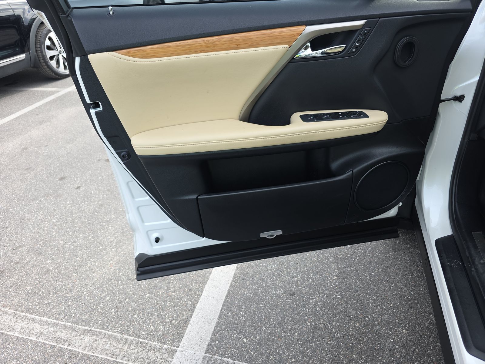 2022 Lexus RX RX 350L FWD